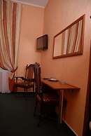 Empire Park Hotel