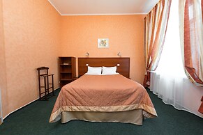 Empire Park Hotel