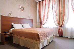 Empire Park Hotel