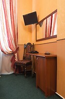 Empire Park Hotel