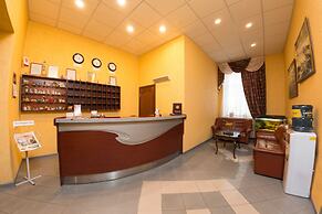 Empire Park Hotel