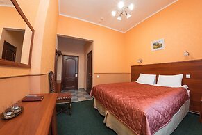 Empire Park Hotel