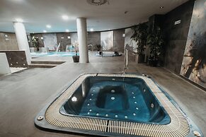 AZZ Asturias Langrehotel & Spa