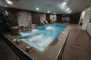 AZZ Asturias Langrehotel & Spa