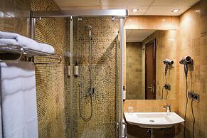 Hotel Baeza Monumental by eme Hoteles