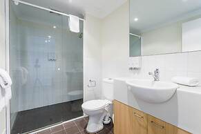 Perth Ascot Central Apartment Hotel