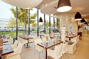 Residhome Apparthotel Paris Massy