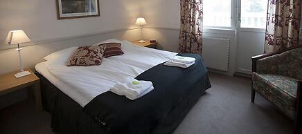 Insjöns Hotell