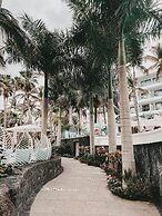 Hotel Fariones