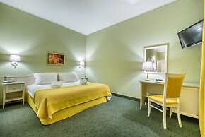 Suleiman Palace Hotel