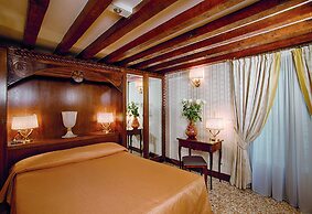 Hotel Palazzo Stern
