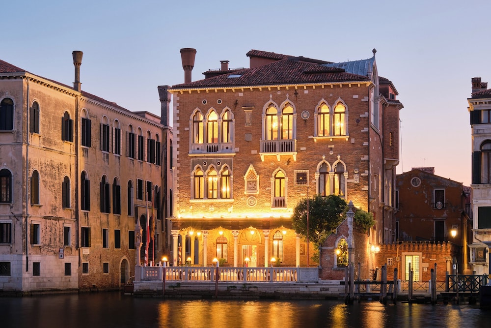 Hotel Palazzo Stern