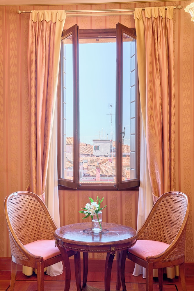 Hotel Palazzo Stern
