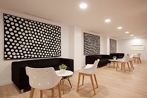 whala!beach Hotel & Apartments