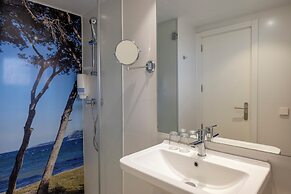 whala!beach Hotel & Apartments