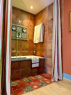Great Greece Le Convivial Suites