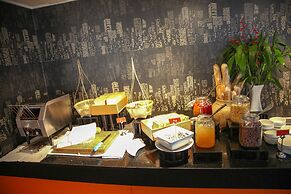 Le Fenix Sukhumvit
