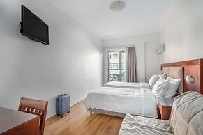 Attalos Hotel