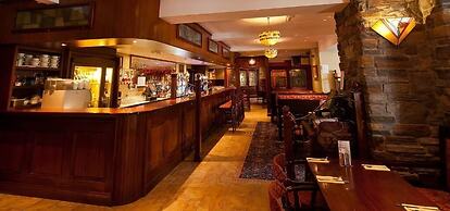 Corr's Corner Hotel