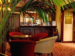 Corr's Corner Hotel