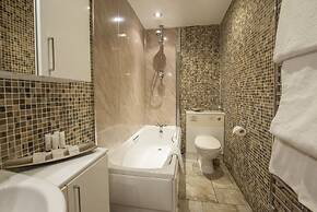 Exeter Court Hotel
