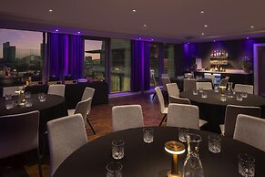 DoubleTree by Hilton Manchester - Piccadilly