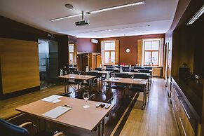 Hanza Hotel