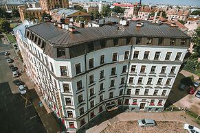 Hanza Hotel