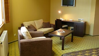 Hanza Hotel