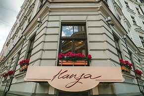 Hanza Hotel