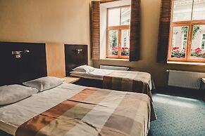 Hanza Hotel