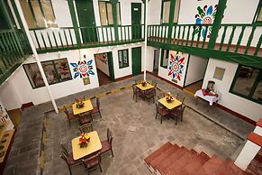 Cusco Plaza Nazarenas
