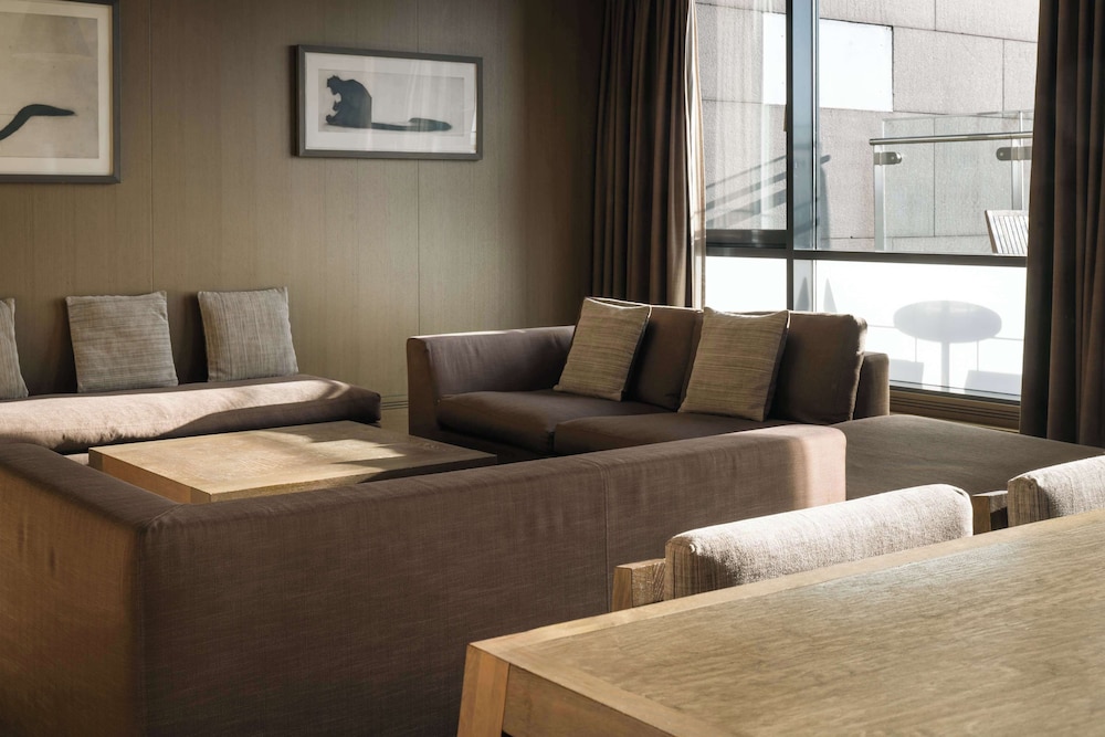 Radisson Blu Royal Hotel, Dublin