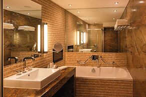 Radisson Blu Royal Hotel, Dublin
