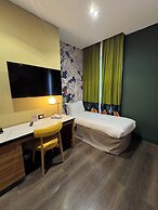 Mercure Roma Centro St. John