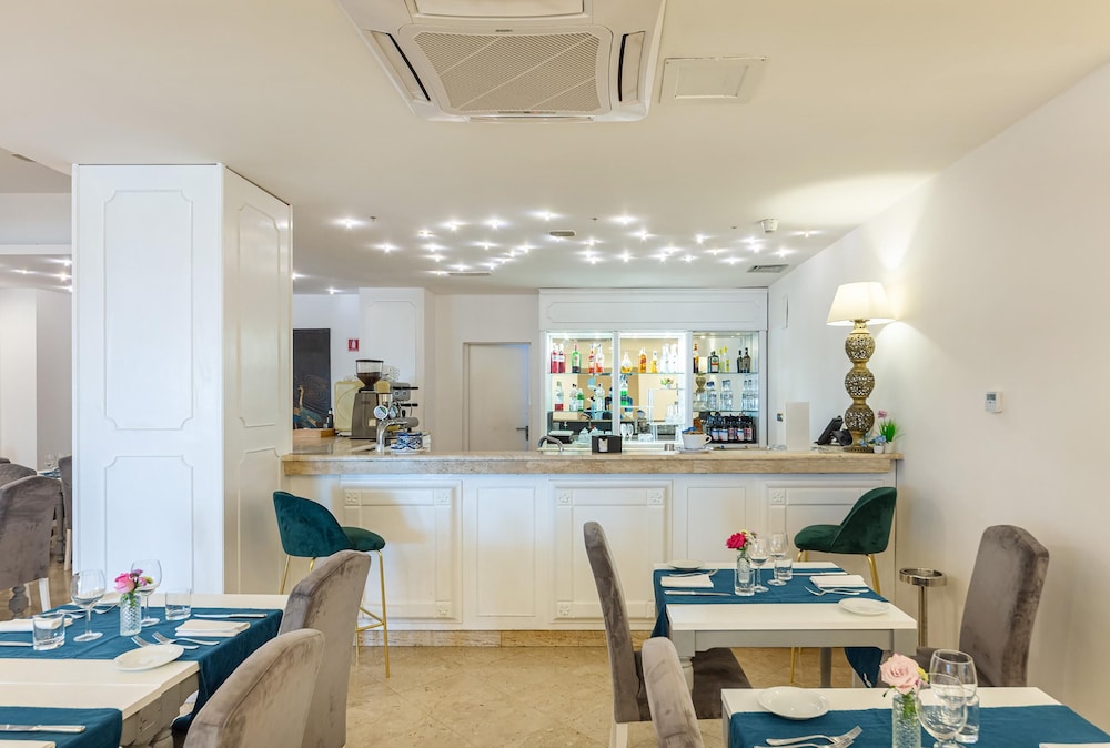 Hotel Sakura, Sure Hotel Collection by Best Western