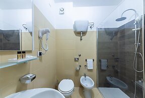 Hotel Sakura, Sure Hotel Collection by Best Western