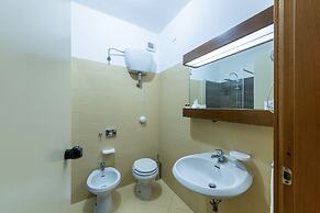 Hotel Sakura, Sure Hotel Collection by Best Western