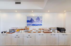 Hotel Sakura, Sure Hotel Collection by Best Western