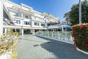 Hotel Sakura, Sure Hotel Collection by Best Western