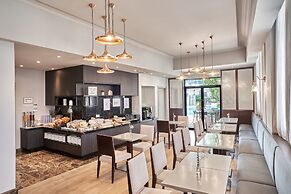 Adina Serviced Apartments Singapore Orchard