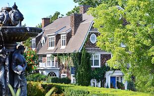 Harbour House
