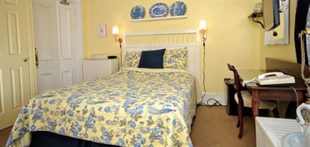 Auberge McGee's Inn
