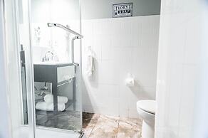 Auberge McGee's Inn