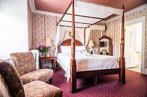 Auberge McGee's Inn