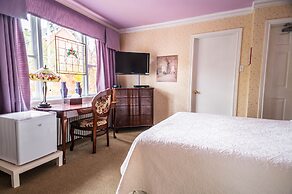 Auberge McGee's Inn