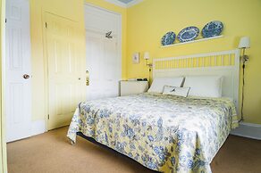Auberge McGee's Inn