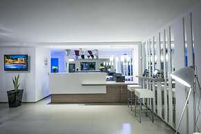 Happy Cretan Suites