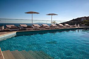 Happy Cretan Suites