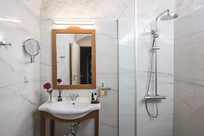 Happy Cretan Suites